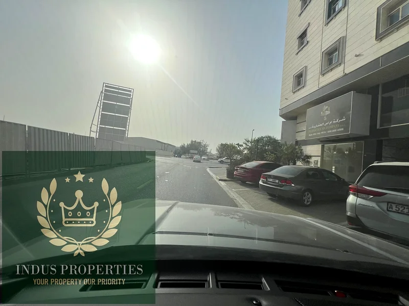 Residential + Commercial Investor Deal with 8% ROI + ( G+2 Building Available For Sale)63868208317314114
