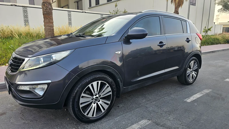 Well Maintained Family car63489005269633114