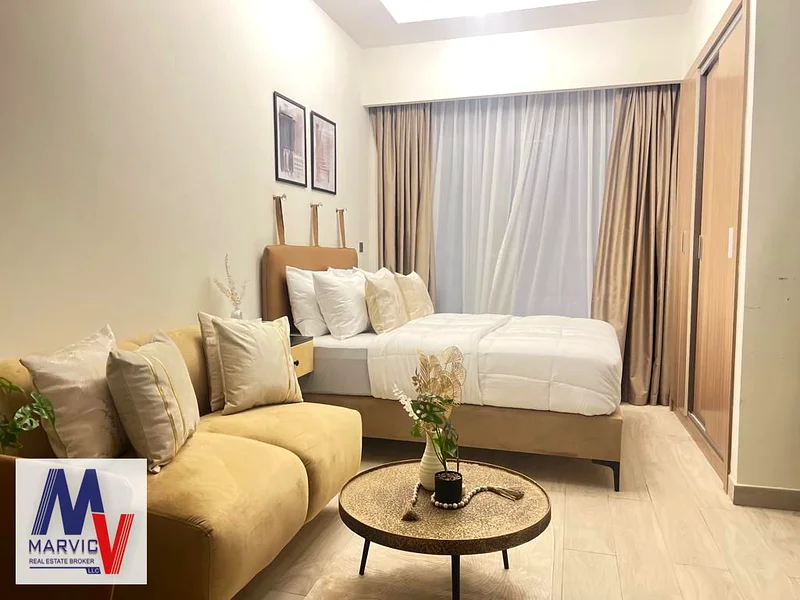 موقع متميز / طابق منخفض / شاغر عند النقل63975642586753110