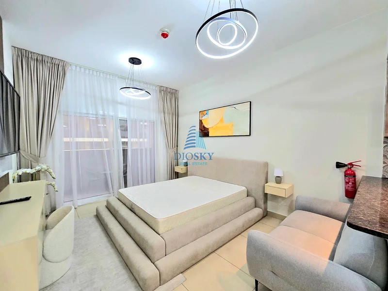 Fully Furnished | Viewing Anytime| Luxury | Vacant63778351027970110