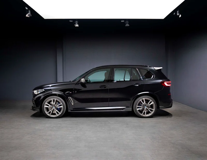 عرض صيفي خاص • 4,825x60 • دفعة أولى 0% • مجموعة إيروديناميكية من الكربون لسيارة BMW X5 XDrive M50i 2021 • ضمان BMW وخدمة ما بعد البيع63406212795265111