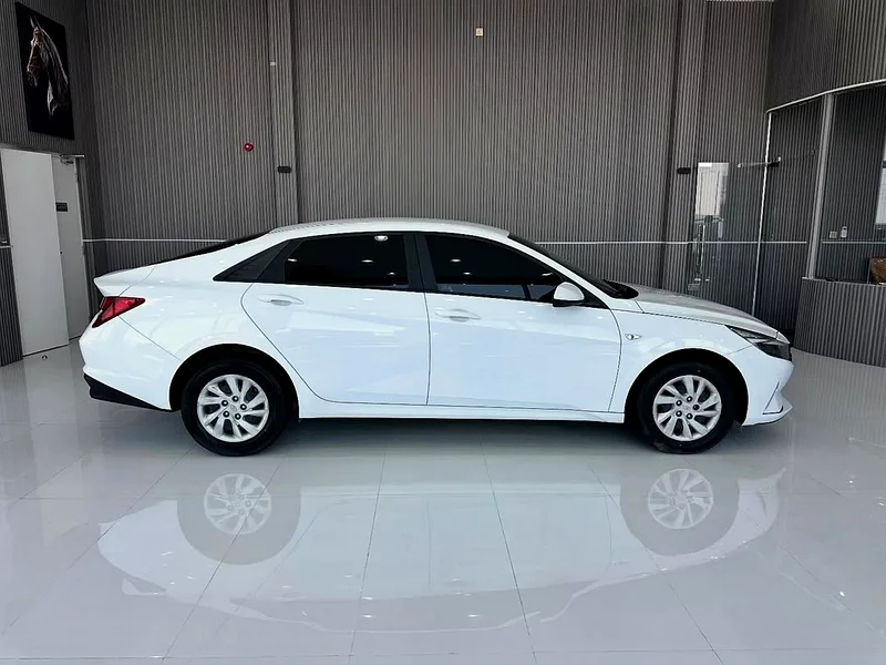 Hyundai Elantra imported from Korea 202263406904519809113