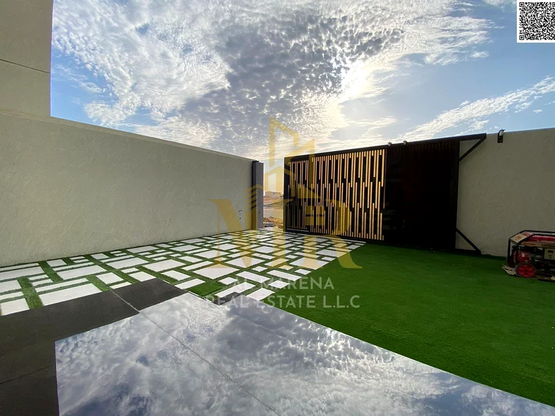 A villa at a price including registration and ownership fees on the main street, ready for occupancy in the most prestigious areas of Ajman, freehold63896405745409113