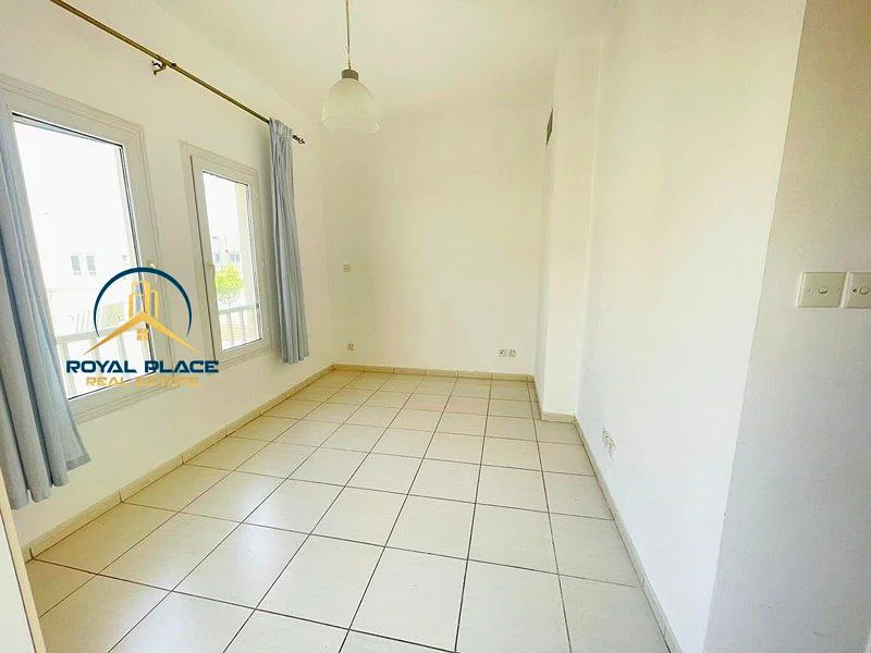 Type 4M | Spacious Living | Vacant63729125917443114