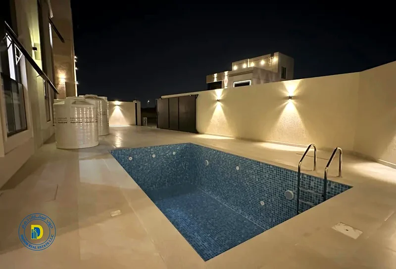 For sale, a 5-room corner villa with pool, including reg fees, spacious areas in Al-Helio 2 , super deluxe finishing, freehold and bank financing63895953732097112