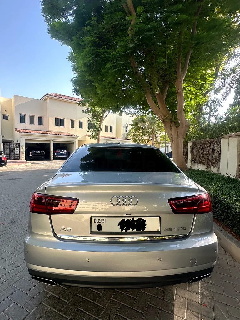 Audi A6 with Audi Service Contract63489197144962114