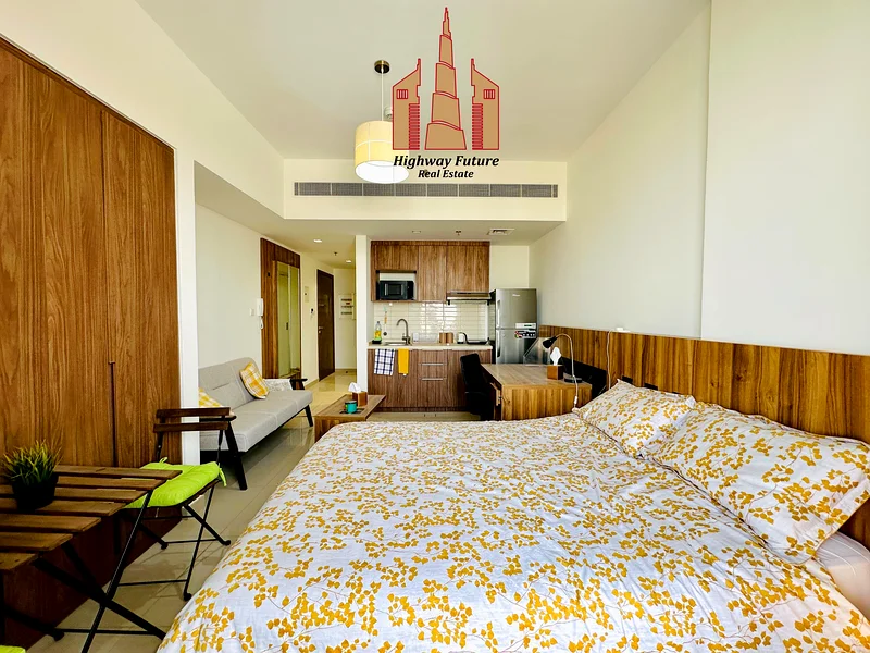 FULLY FURNISHED || BALCONY || ALL AMENITIES ||SEPARATE LOUNDRY63705460369666111