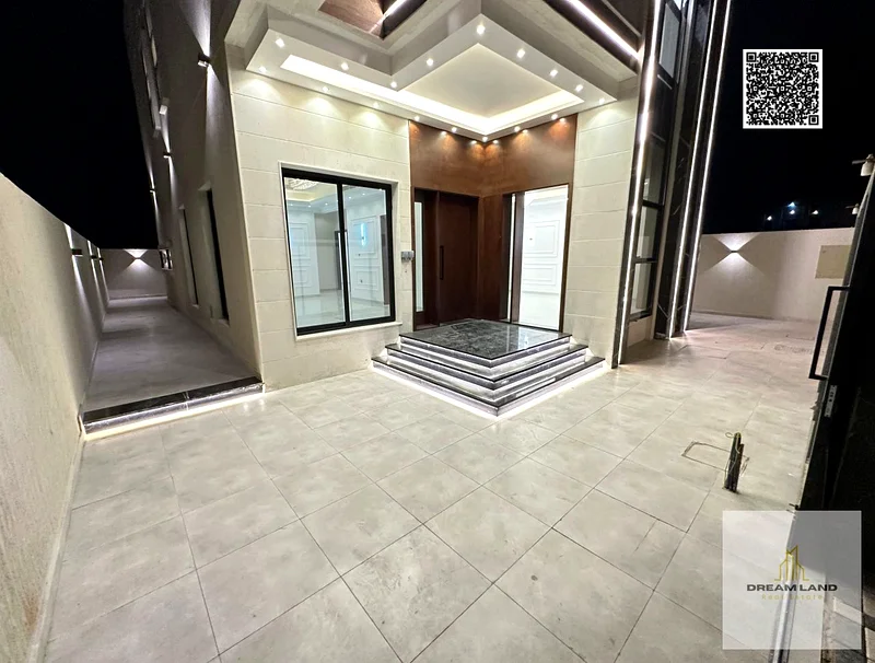 Modern villa with super deluxe finishing. Price includes registration fees | No service fees | Freehold for all nationalities | 100% bank financing63896405709827113