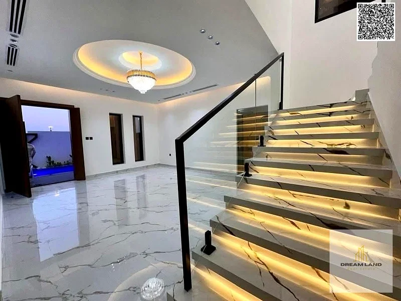 للبيع، فيلا تشمل رسوم التسجيل وحق الملكية، تقع مباشرة مقابل المسجد، مكونة من طابقين، بواجهة حجرية، مع إمكانية التمويل البنكي السهل63880618969346111