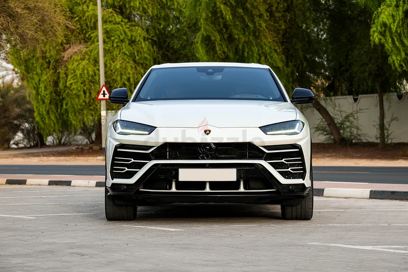 lamborghini urus gcc under warranty63490820424963111