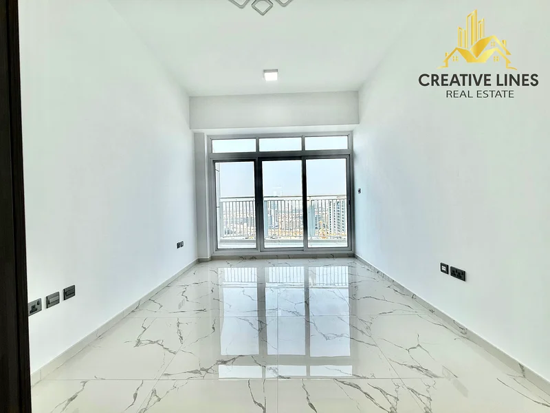 بدون عمولة -/ جاهز للانتقال -/ حجم كبير -/63765872118019112