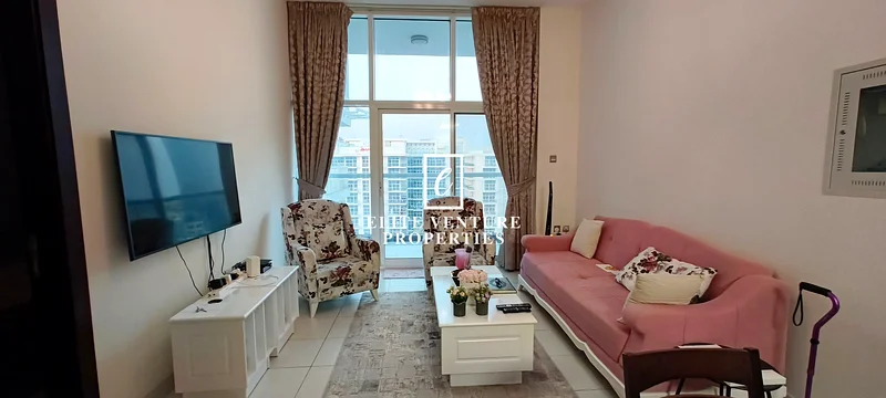 شاغرة | غرفة نوم واحدة | موقع ممتاز63941852229633111