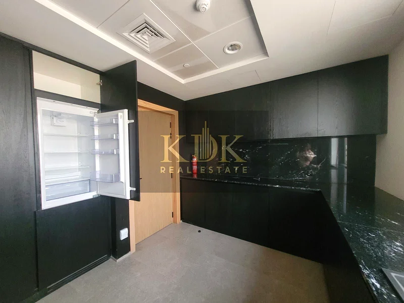 Big Size2Bedroom | Numerous Storage | Separate laundry Room63788965020803114