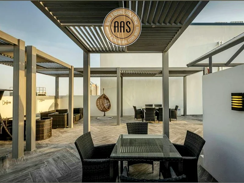 لا عمولة حجم كبير 1bhk إيجار 80 ألف || غرفة تخزين ومطبخ مغلق || عرجان دبي63765872125314112