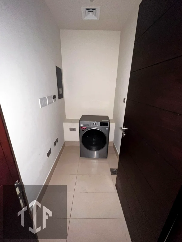 Spacious Layout -Private beach Access +Sea view63805480447617114