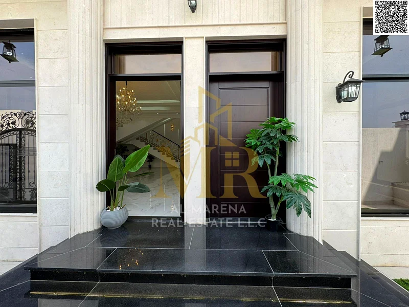 We offer you a unique opportunity to own a luxurious villa with an elegant design and high-quality finishes at a price that includes registration and63896405701249112
