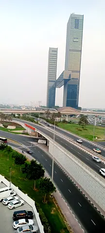 Private Room Fully Furnished 3500 aed.. Sheikhzaid road Trade Centre