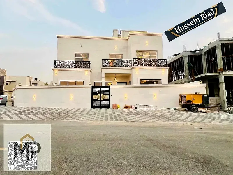 فرصة ذهبية لامتلاك الفيلا التي تحلم بها في الحيلو 2، مباشرة على الشارع الرئيسي، وبسعر جذاب وخاص، بما في ذلك تكييف الهواء63896068264963112