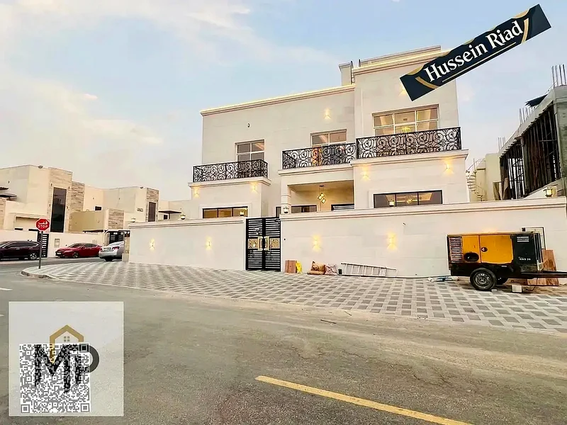 فرصة ذهبية لامتلاك الفيلا التي تحلم بها في الحيلو 2، مباشرة على الشارع الرئيسي، وبسعر جذاب وخاص، بما في ذلك تكييف الهواء63896068264963114