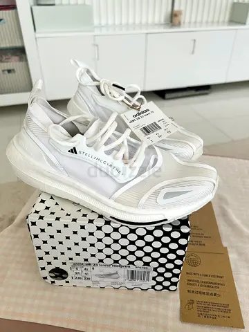 Brand New Adidas Stella McCartney Sneakers for Sale! Size 37,5