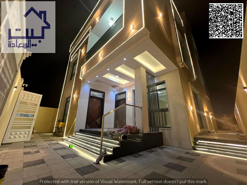 The elegant villa of your dreams at an attractive, negotiable price, including registration fees. It is located on the main street in a strategic loca63895136490626113