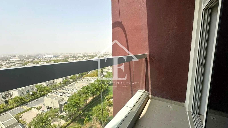 مطبخ شبه مغلق | موقع ممتاز | مشرق وواسع | شاغر63747629715842112
