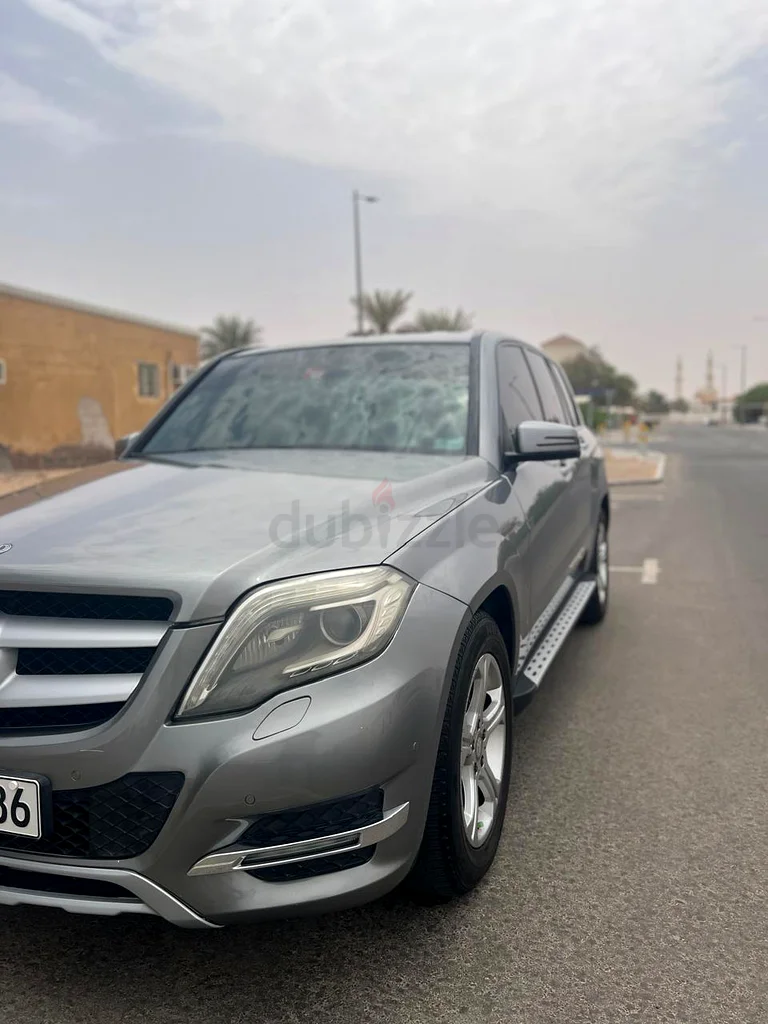 Mercedes-Benz GLK 250 2015MODEL  – Excellent Condition, Well Maintained Great Deal63488176891266111