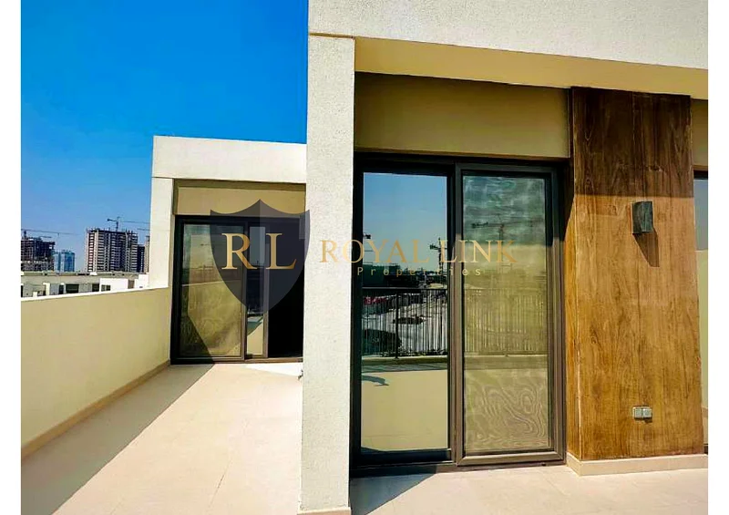 فيلا توأم من 4 غرف نوم مُحسّنة | جديدة بالكامل | واسعة | قطعة أرض كبيرة63493550103682112