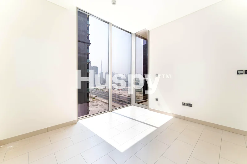 Vacant | Community View | Low Floor64016940425602110