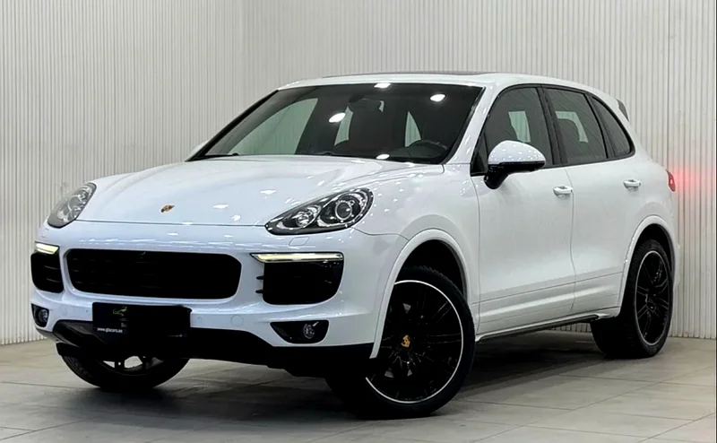 Porsche Cayenne S 2016 with low mileage, 75,000 km, full service history634889725038091117
