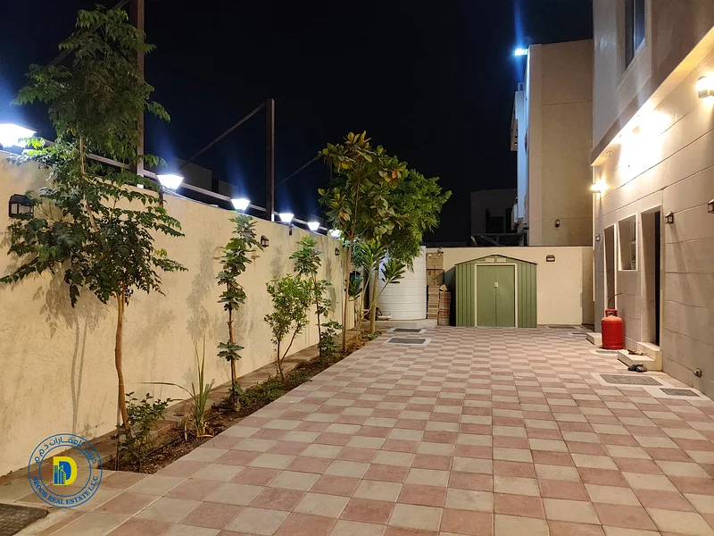 For sale, a 5-room corner villa, including electricity, water and AC, in the Al-Helio 2 area, super deluxe finishing, freehold and bank financing63895953744131112