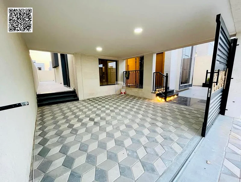 For sale: Villa in a prime location - Excellent finishes - Large built-up area - Freehold for all nationalities, including registration fees63896286353793112