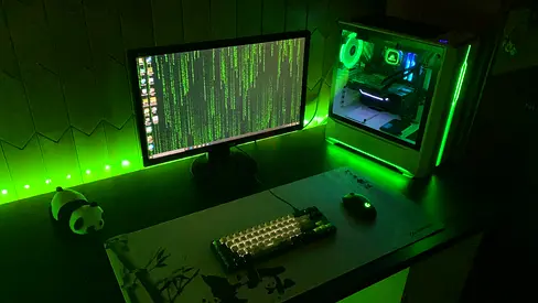 Gaming pc case with rgb lights and fan included