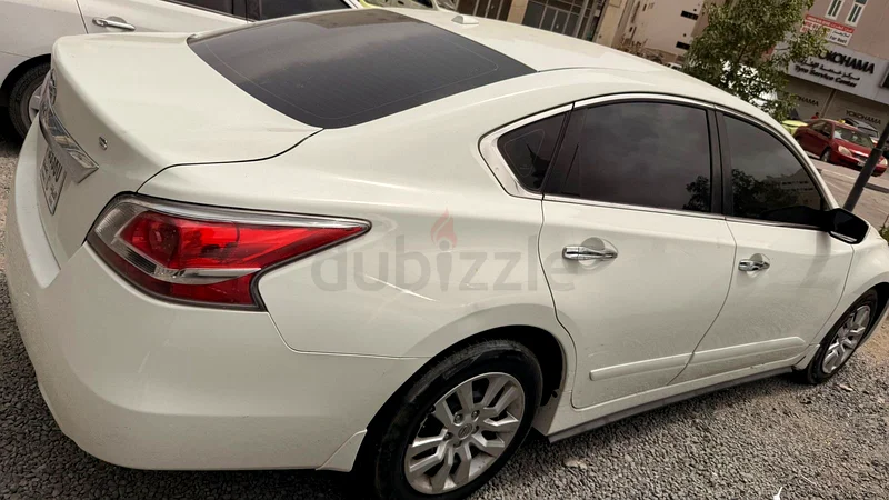 Nissan Altima 201563484094186627114