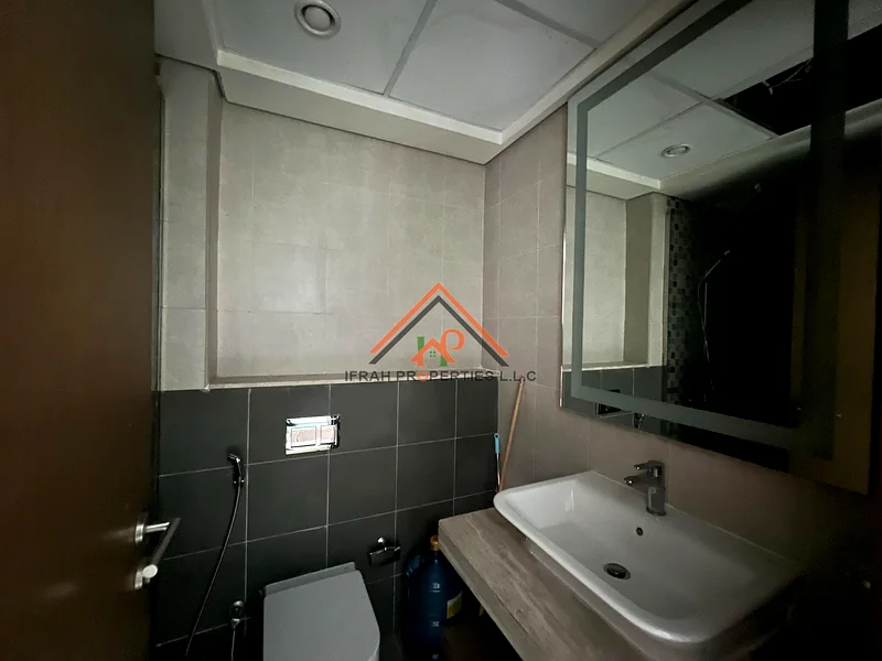 Fully Furnished Studio for Sale in Al Jaddaf | High Floor | Prime Location | 10% Guaranteed ROI63997865293699113