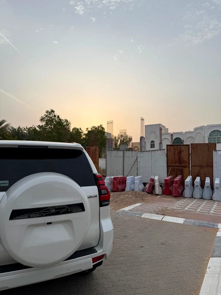 Toyota Prado 2023 – Pearl White – GCC Specs – Excellent Condition63484663268354112