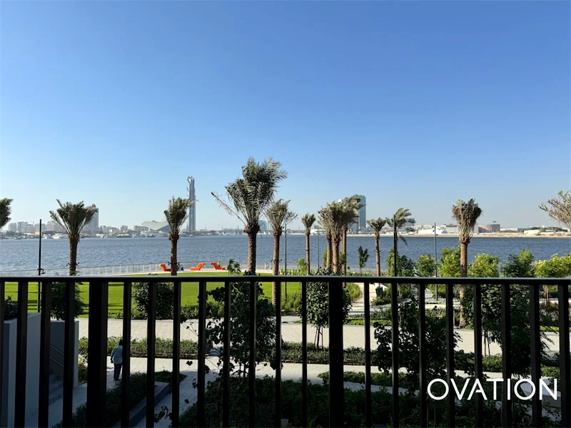 Elegant 2BR | Spectacular Creek Views | Vacant & Ready64026368499841110
