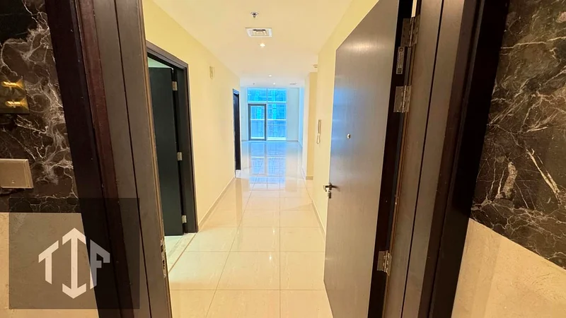 SPACIOUS LAYOUT  |NEAR TO METRO|V| VIEW OF SZR| 4CHQS63745562405505110