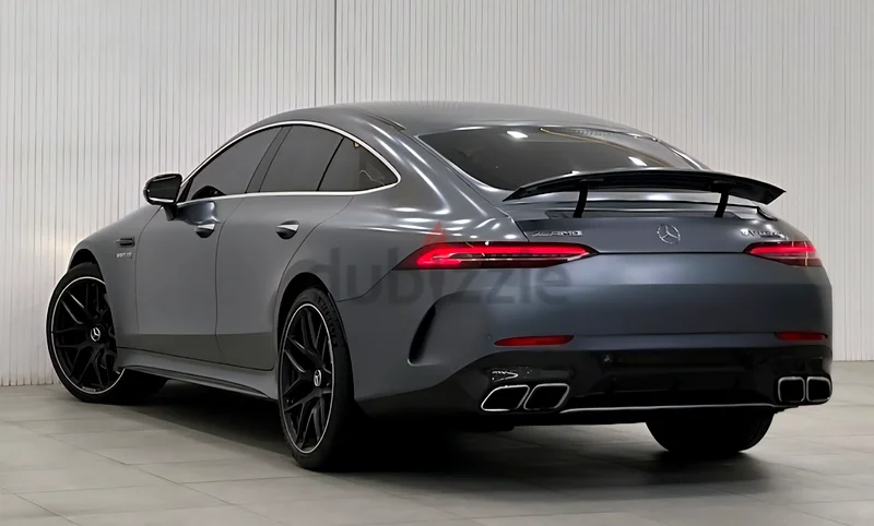 AMG GT63s | سجل صيانة كامل لدى جارغاش | إطارات وفرامل جديدة | قيادة منخفضة | مواصفات دول مجلس التعاون الخليجي63403205551105111