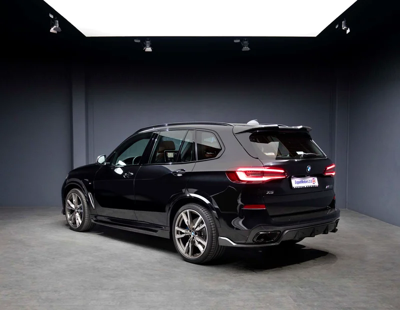 عرض صيفي خاص • 4,825x60 • دفعة أولى 0% • مجموعة إيروديناميكية من الكربون لسيارة BMW X5 XDrive M50i 2021 • ضمان BMW وخدمة ما بعد البيع63406212795265112