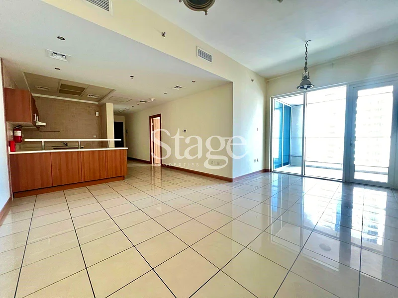 1BHK PARTIAL SEA VIEW | BEST SERIES | MID FLOOR64040694452866111