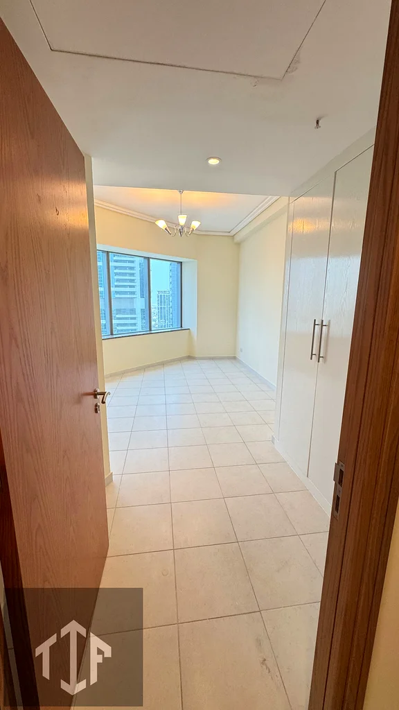 SPACIOUS LAYOUT  |NEAR TO METRO|V| VIEW OF SZR| 4CHQS63746321889409113