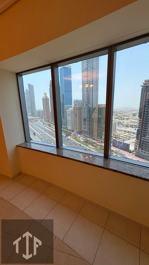 SPACIOUS LAYOUT  |NEAR TO METRO|V| VIEW OF SZR| 4CHQS63746321889409111