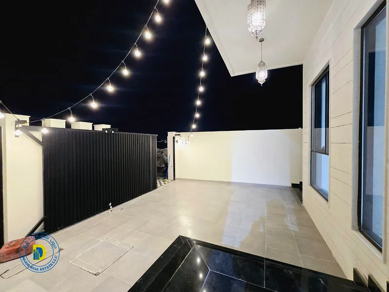 للبيع في الهيليو 2، عجمان، فيلا فاخرة بتصميم عصري. السعر يشمل رسوم التسجيل.63895953752578112