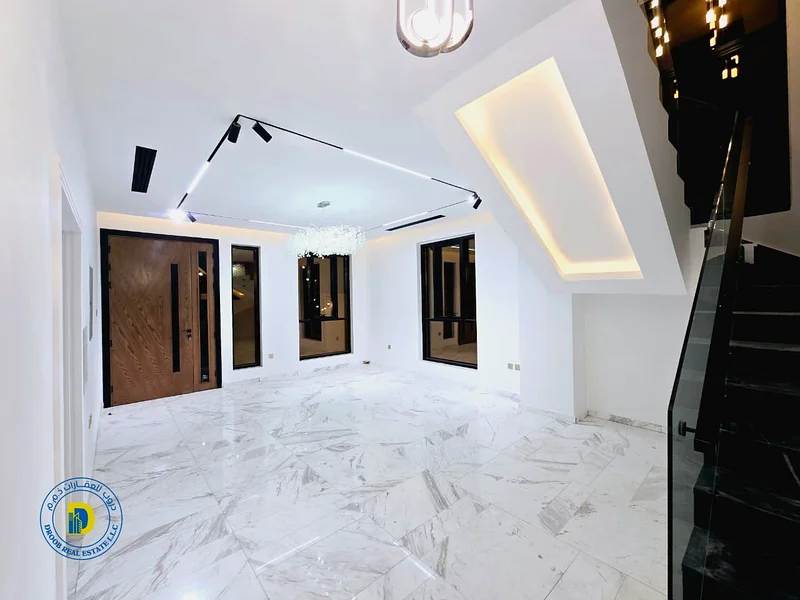 للبيع في الهيليو 2، عجمان، فيلا فاخرة بتصميم عصري. السعر يشمل رسوم التسجيل.63895953752578113