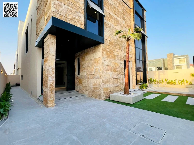 Luxury villa for sale in Al-Aliyah 🏡 5 master bedrooms 🛏️ and smart home system 📲, price includes registration fees 📑, ready for occupancy 🔑.63877480423681113
