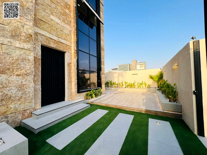 Luxury villa for sale in Al-Aliyah 🏡 5 master bedrooms 🛏️ and smart home system 📲, price includes registration fees 📑, ready for occupancy 🔑.63877480423681114