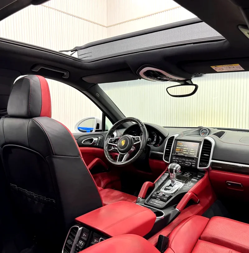 Porsche Cayenne S 2016 with low mileage, 75,000 km, full service history63488972503809113