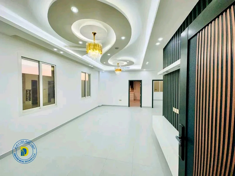 فيلا حديثة للبيع في الهيلو 2. السعر يشمل رسوم التسجيل وتكييف الهواء.63895953803267114