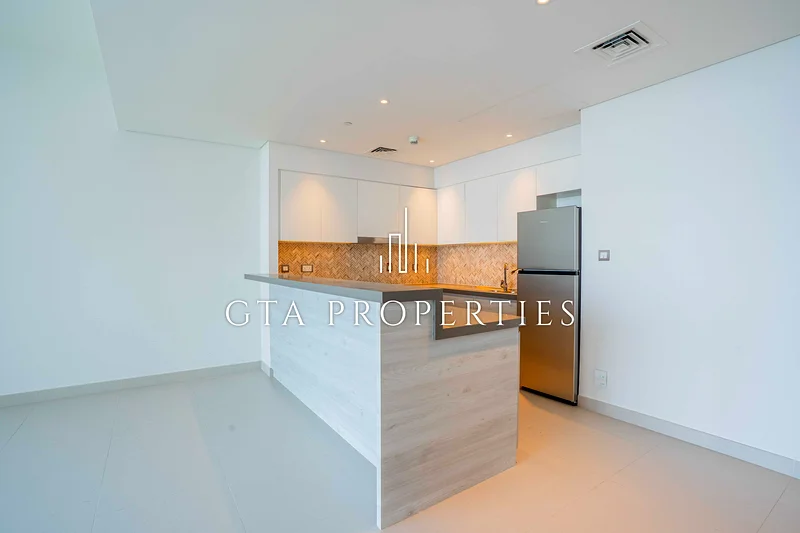 CANAL VIEW | LARGE LAYOUT | VACANT | UNFURNISHED64025804604673111